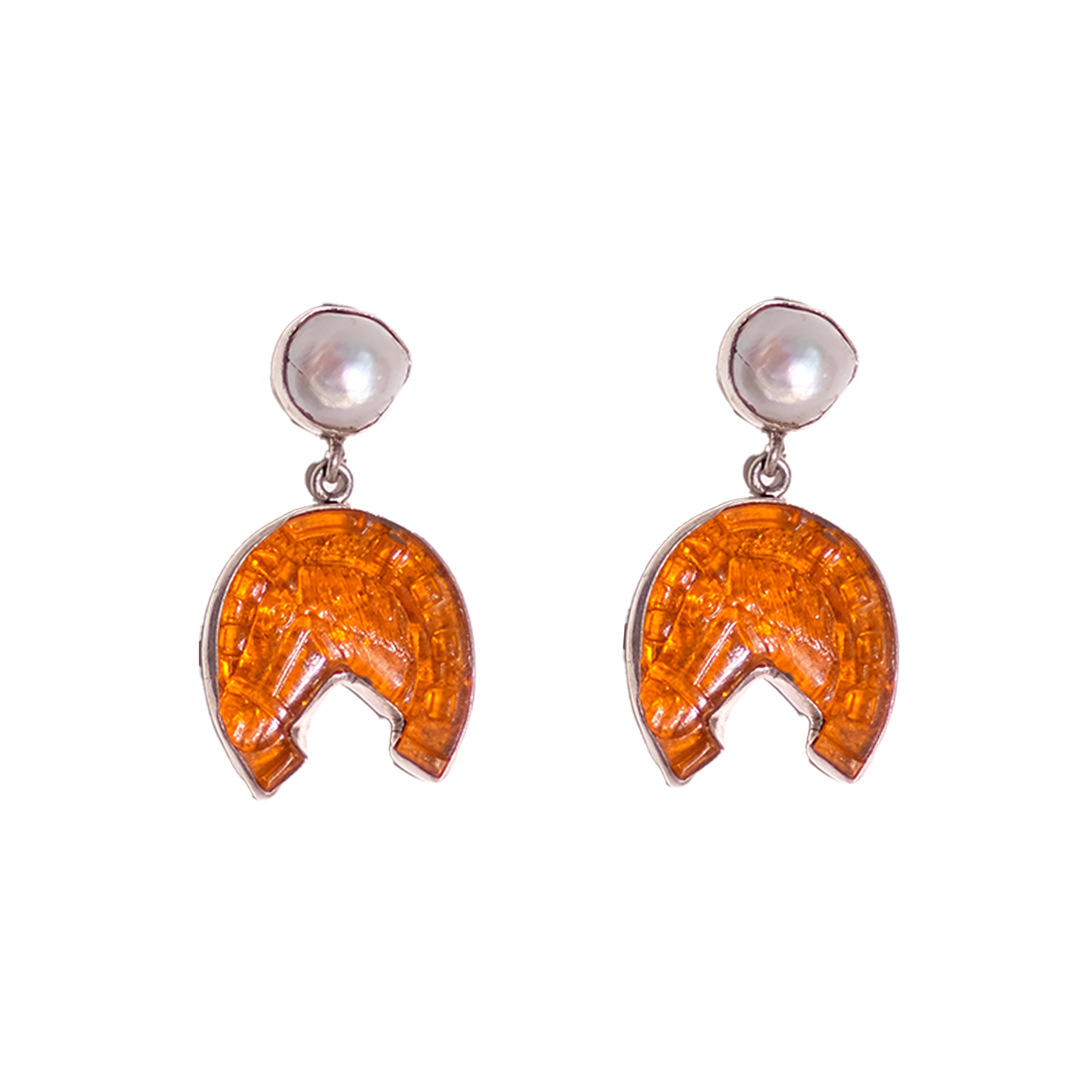 Horseshoe + Pearl